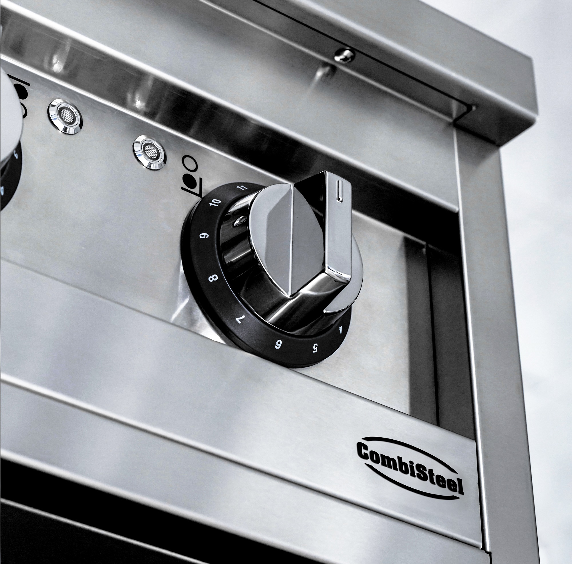 Combisteel 2-Zone Induction Hob — miniature 3